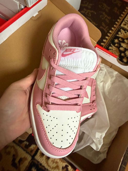 Dunk Low Pink(roz) marimea 37, 38 si 39