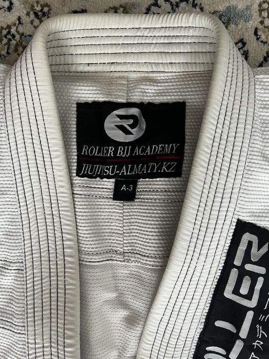 Кимоно срочно !! Продам