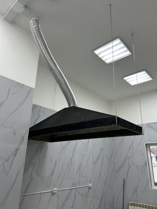 Вытчжной зонт, размер 200*80