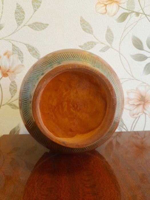 Продам вазу керамическую, новую.