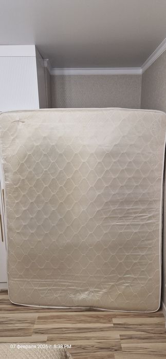 Отдам б/у матрас 200×160