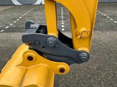 Excavator Caterpillar 305.5E2 2018