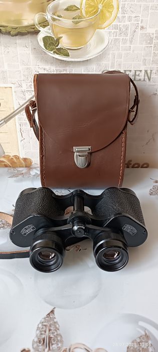 Бинокль CARL ZEISS 8x30W