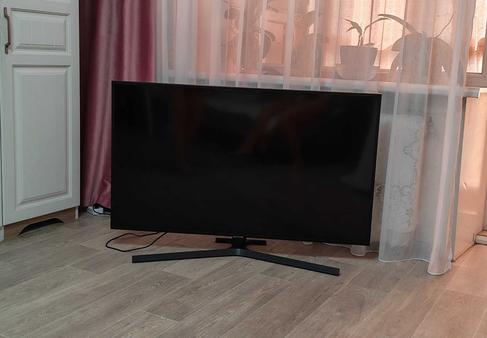 Телевизор Samsung Smart Tv 50 дюймов