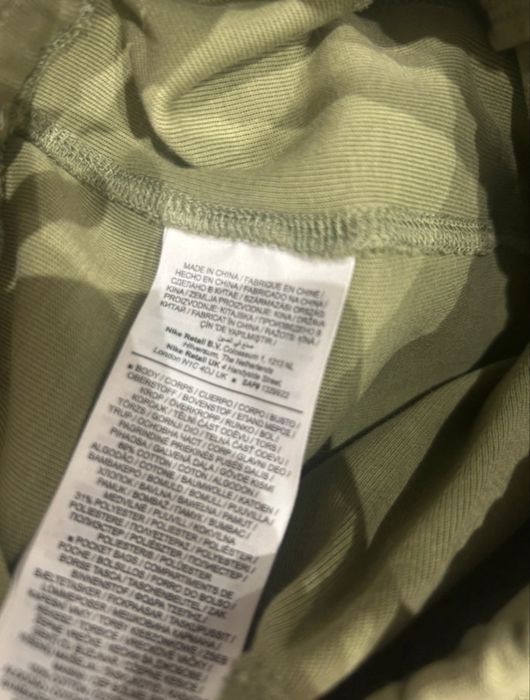 Compleu nike tech