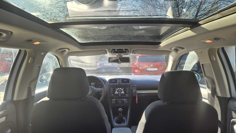 Volkswagen Golf 6 * 1.6TDI * 105CP * Euro5 * 2011 * Panoramic * Navi