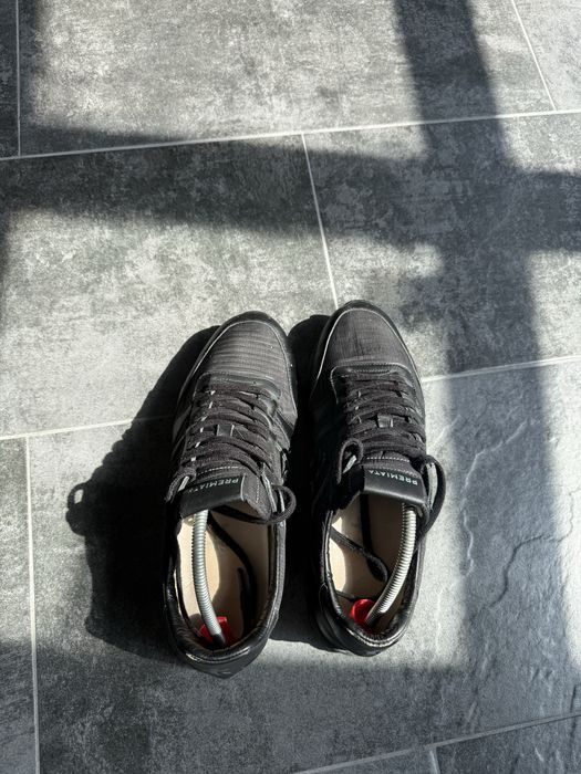 Adidasi Premiata