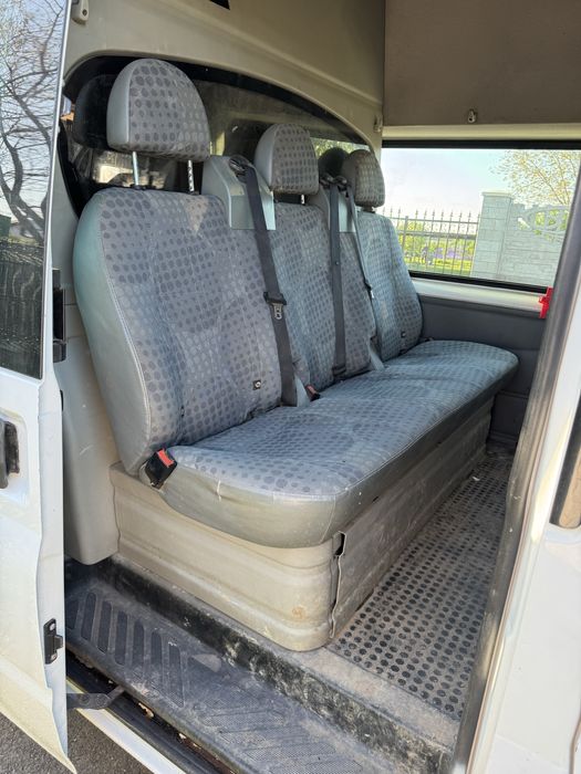 Ford Tranzit XL 6 locuri