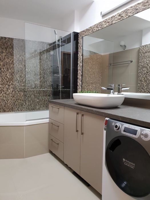 Proprietar inchiriez apartament 2 camere