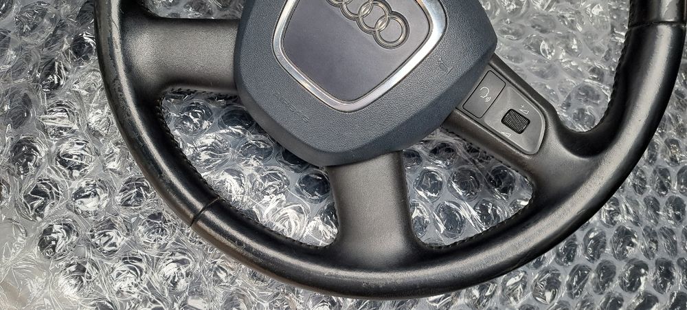 Волан с AirBag за AUDI A6 4F C6