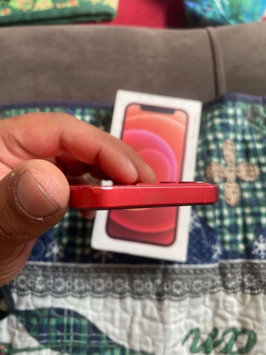 Iphone 12mini в идеальнейшем состонии