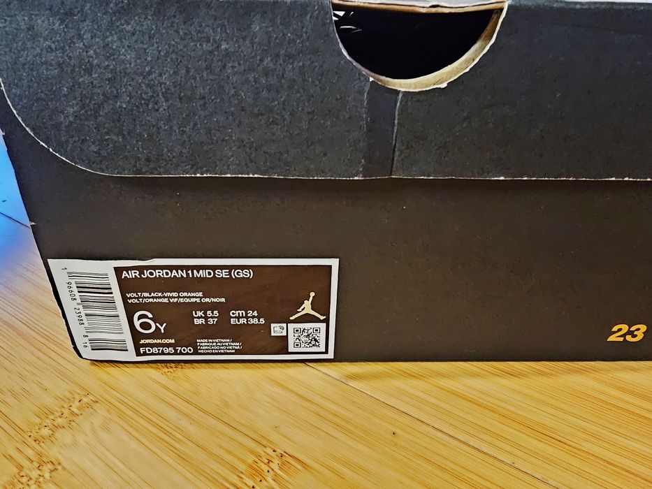 Ghete Air Jordan Nr 38.5