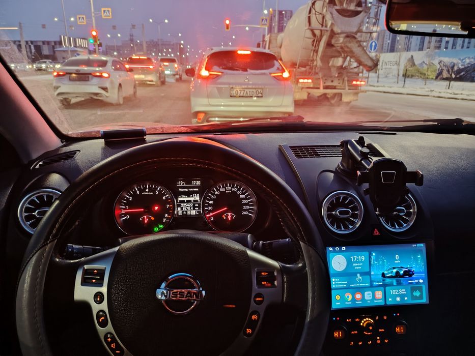 Ниссан Кашкай 2012 г.