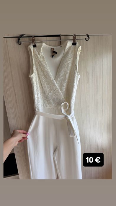 Разпродажба на дрехи