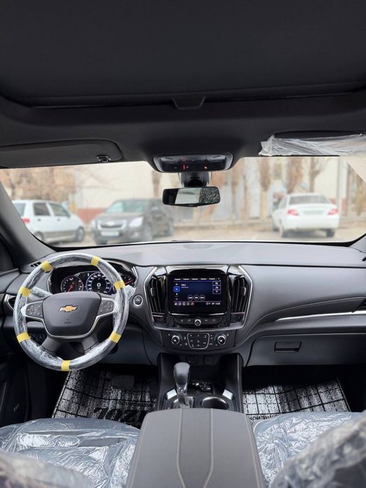 Bugun sotuvimizda Chevrolet Travese