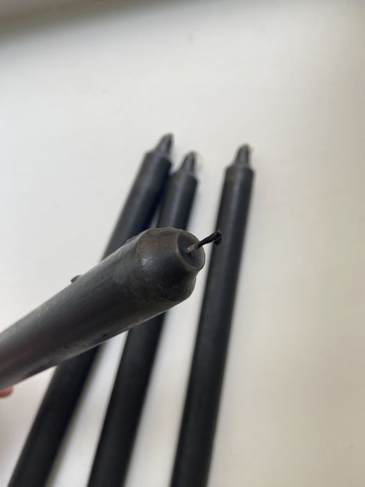 Свеча, черная (4 шт)