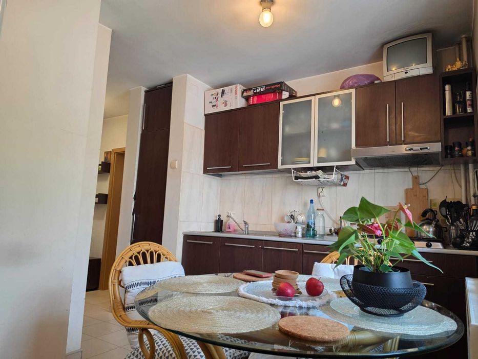 Garsonieră spațioasă (40 mp), Etaj 2/Balcon