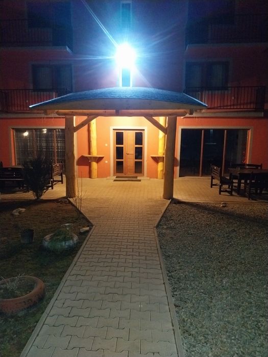 cabana,pensiune,inchirieri,ciubăr