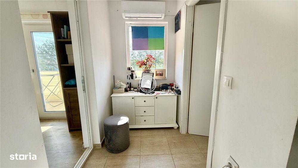 Vilă tip Duplex în Popricani • 5 Camere • Teren 460 mp