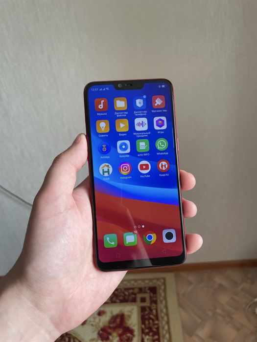 Продам OPPO A3s.