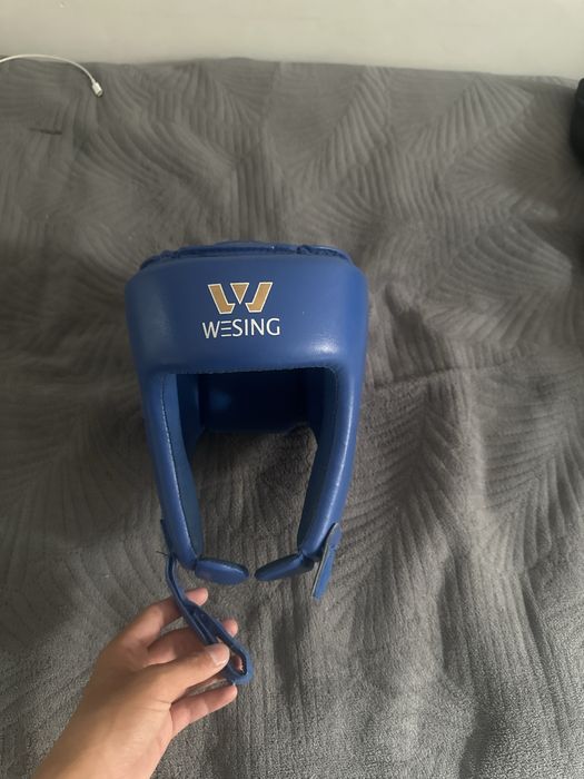 Боксерский шлем wesing