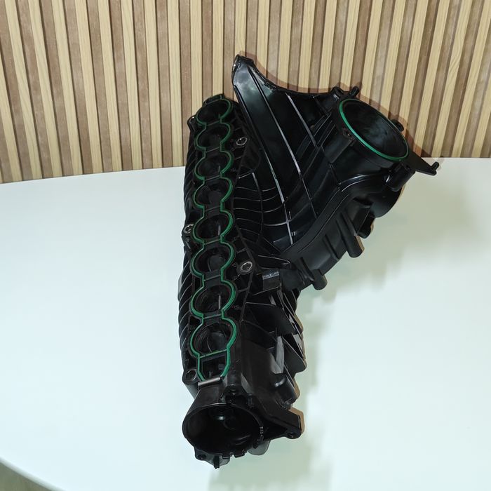 Galerie admisie 2.0 VEA Volvo 2014+ 31431955/32441699