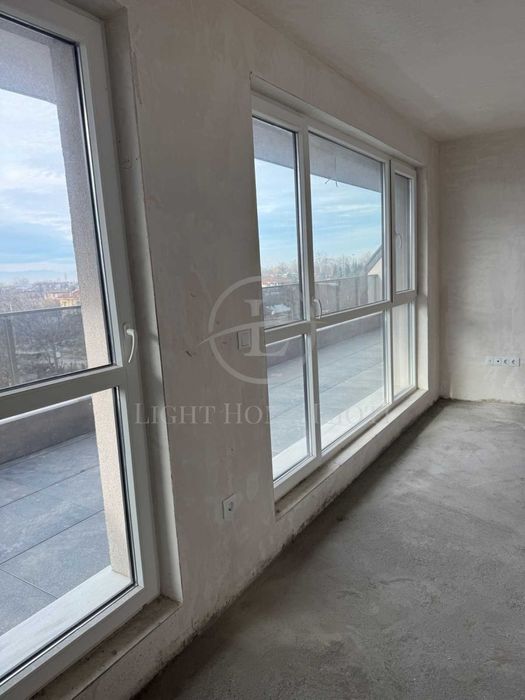 Продава се Тристаен апартамент в Пловдив, Христо Смирненски - 148 кв.м за 803 €/кв.м - Снимка #3