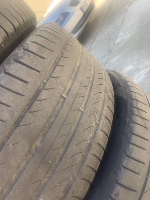 225 50 17 Pirelli vara dot 2021