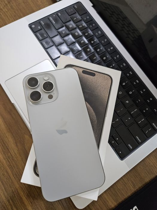 iPhone 15 Pro Max 256Gb Titan