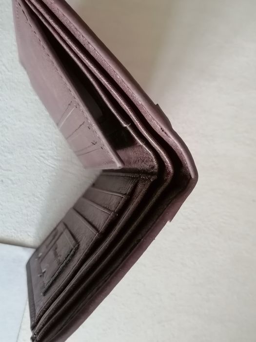 Мъжки кожен портфейл!