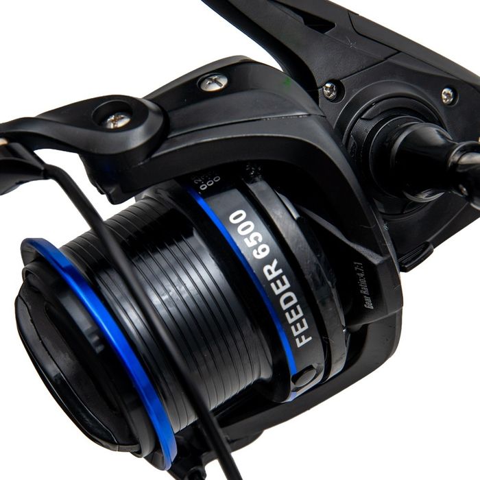 Mulineta Pro FL Strategist Feeder 6500 7rulmenti Model Nou