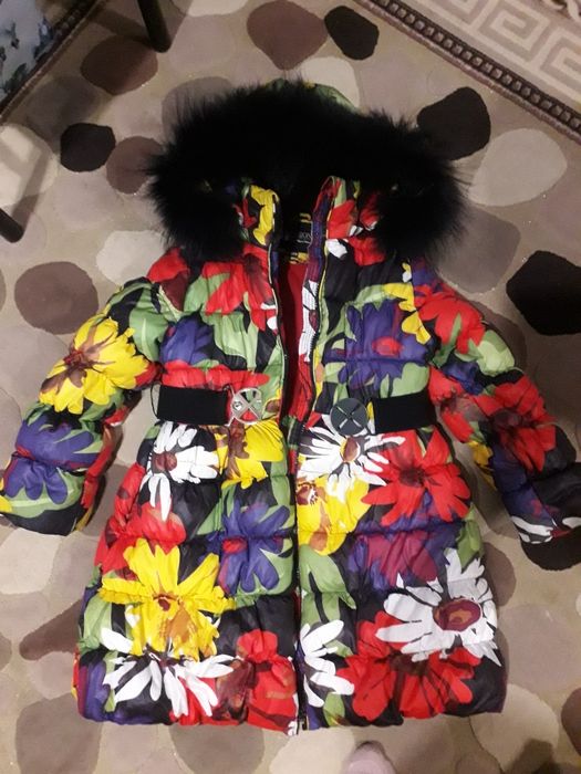 куртка тёплая на 7лет