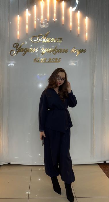 Темносиняя аладдин двойка