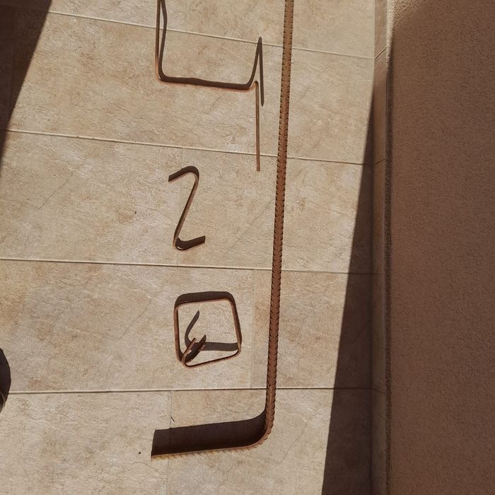 Vand fier pentru construcții la 3 lei kg