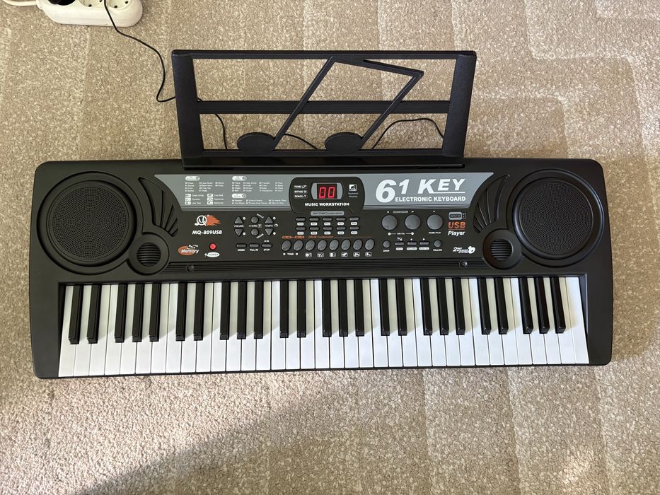 Orga electronica MQ-809USB