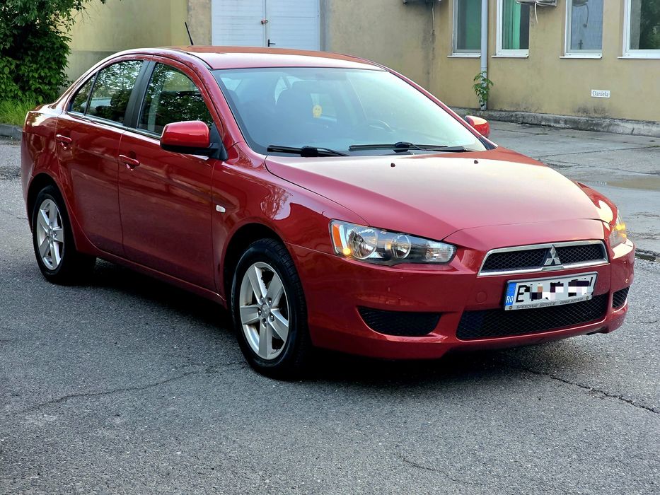 Mitsubishi Lancer 2009 66.00km 1.5 benzină Navi Android Waze Youtube Rate / Cash / buyback