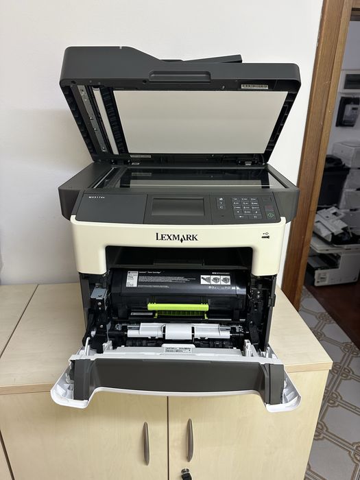 Imprimanta Lexmark mx517de