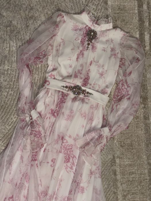 Нур-Шах көйлек - платья