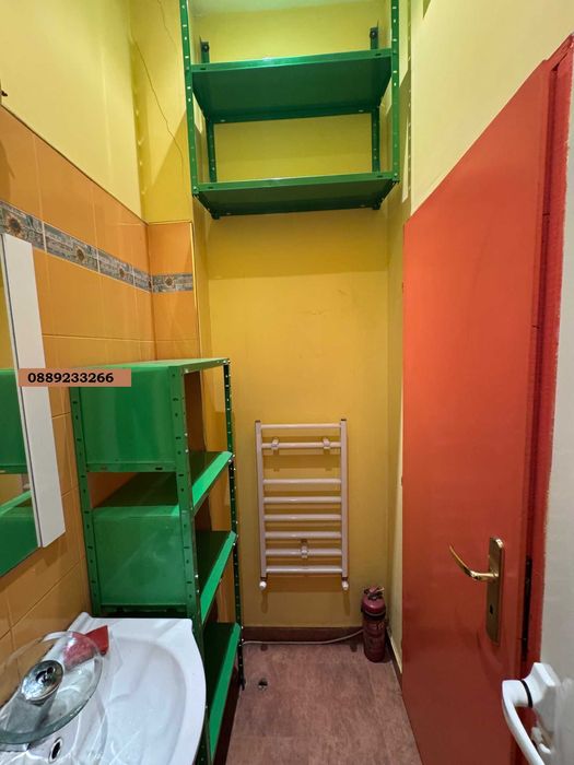 Давам под наем магазин в Зона Б-19