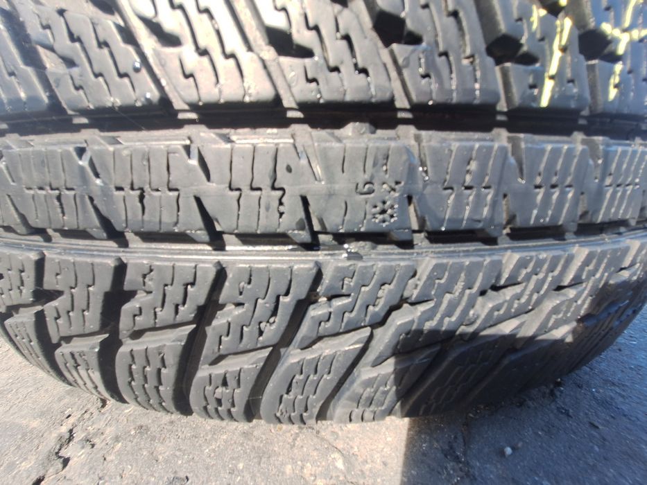 2 anvelope iarna 235/55r18 Nokian Montaj Gratuit