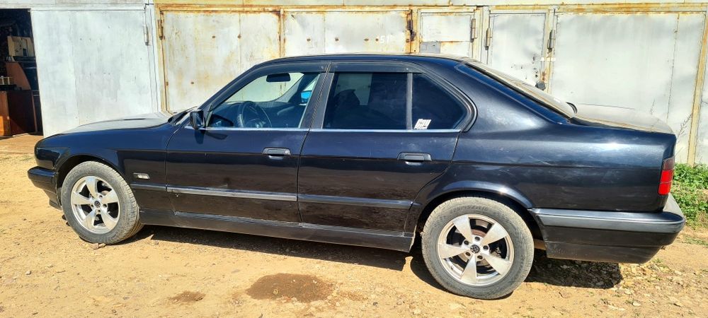 Продам бмв е34 объёмом 2.0 ванос