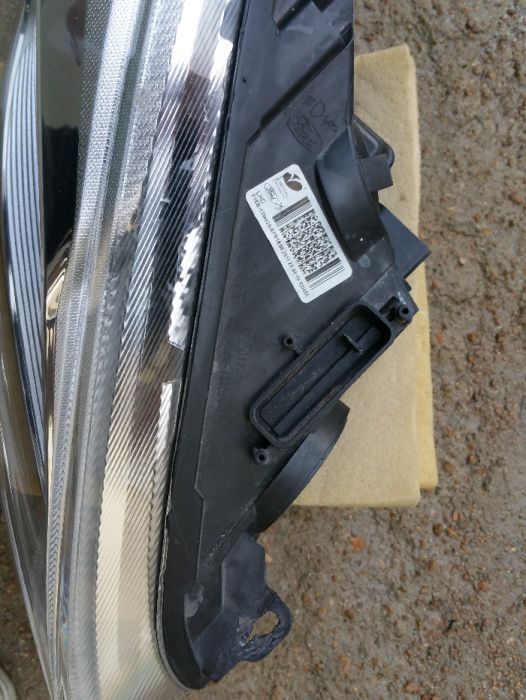 Оригинален фар за Форд Фокус Ford Focus Led