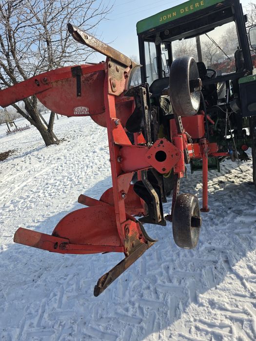 Plug reversibil hidraulic 2 doua brazde cormane Ventzki