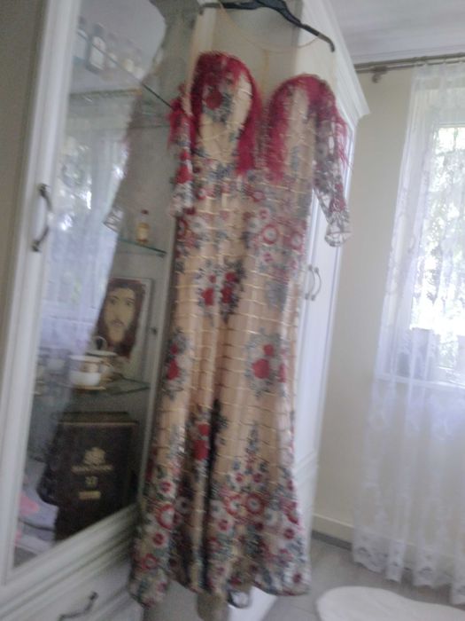 Rochie de seara pt pretentiosi