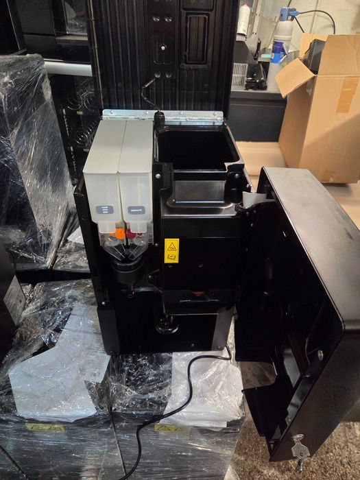 Espressor/Aparat de cafea Lb2600 Magystra , Lavazza blue capsule