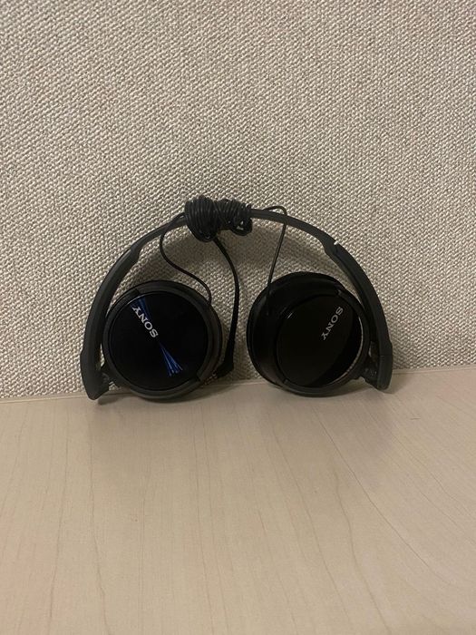 Оригинальные наушники Sony