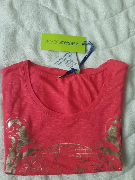 Ефектна дамска тениска VERSACE JEANS, размер S/M. НОВА! Оригинал!