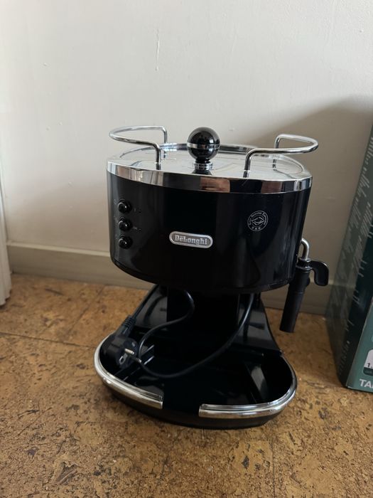 Кафемашина Delonghi