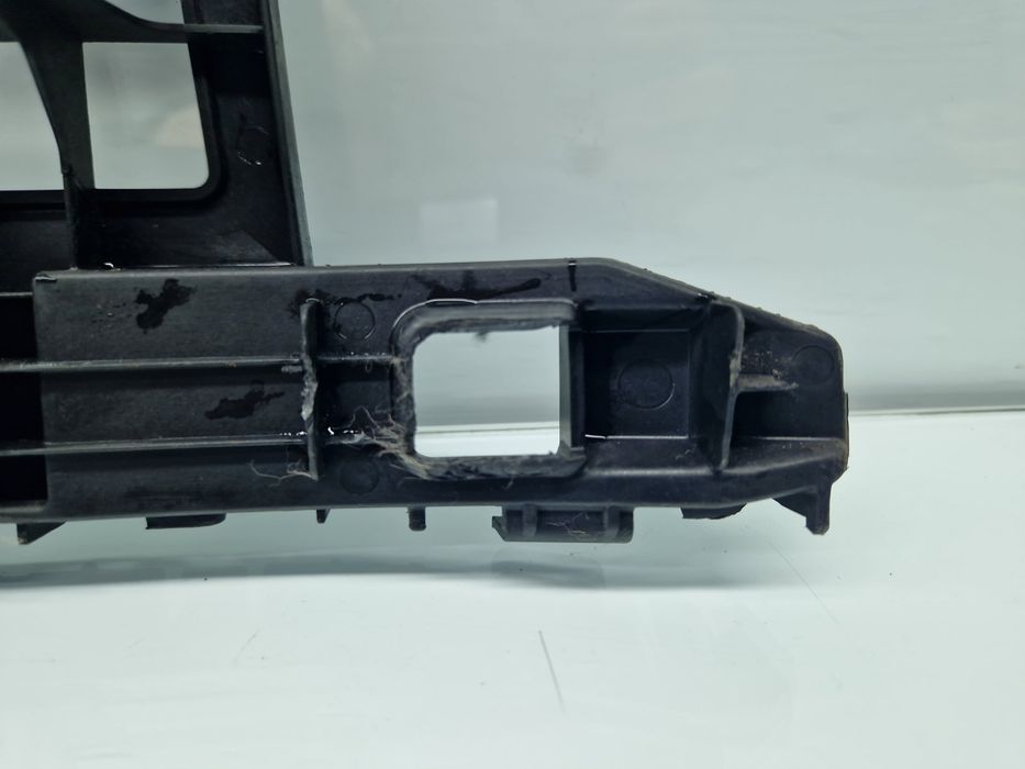 Suport bara dreapta spate Hyundai i30 (GD) [Fabr 2012-2017] 86616-A620