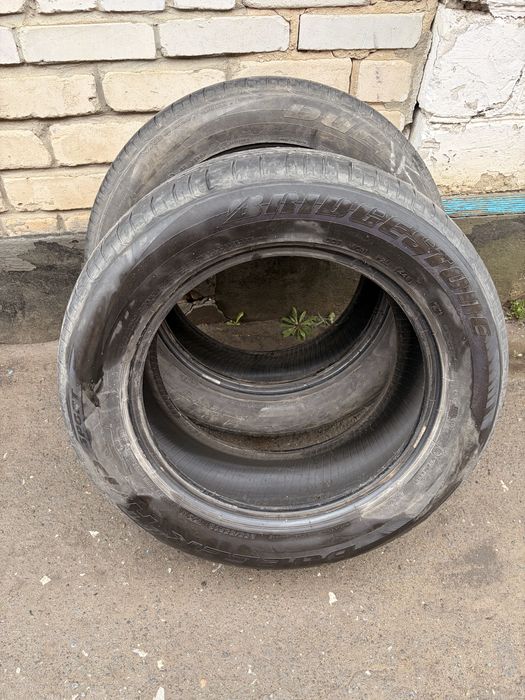 Bridgestone 255 55/18
